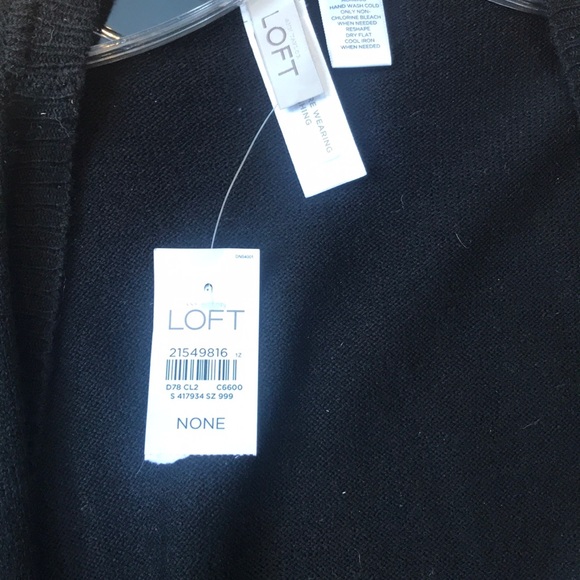 Sweater, poncho - Picture 2 of 3